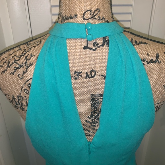 Express Dress - Picture 3 of 4